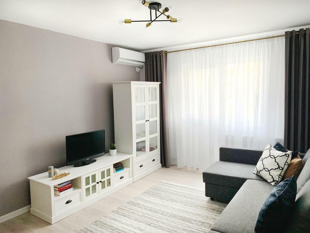 Mhc Quiet Deluxe Suite Near Downtown - Free Parking Braşov Eksteriør billede